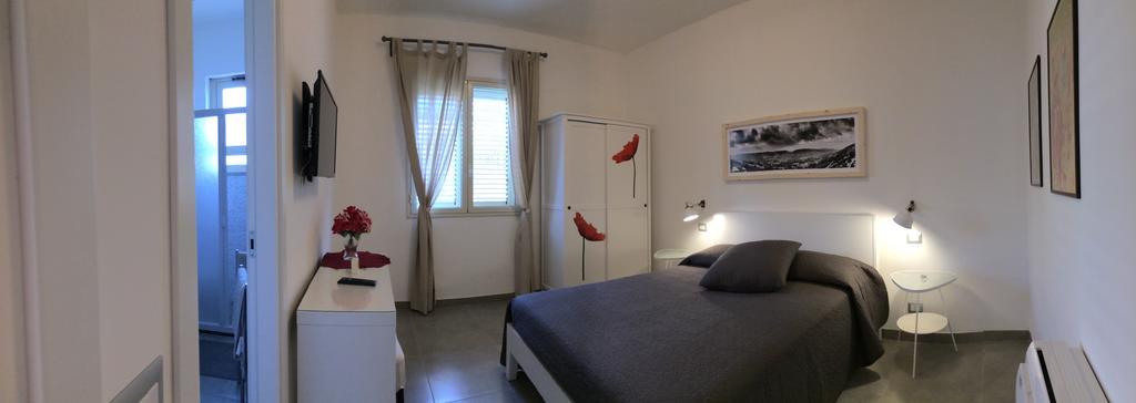 Bed and Breakfast Le Signorine Cava dʼAliga Habitación foto