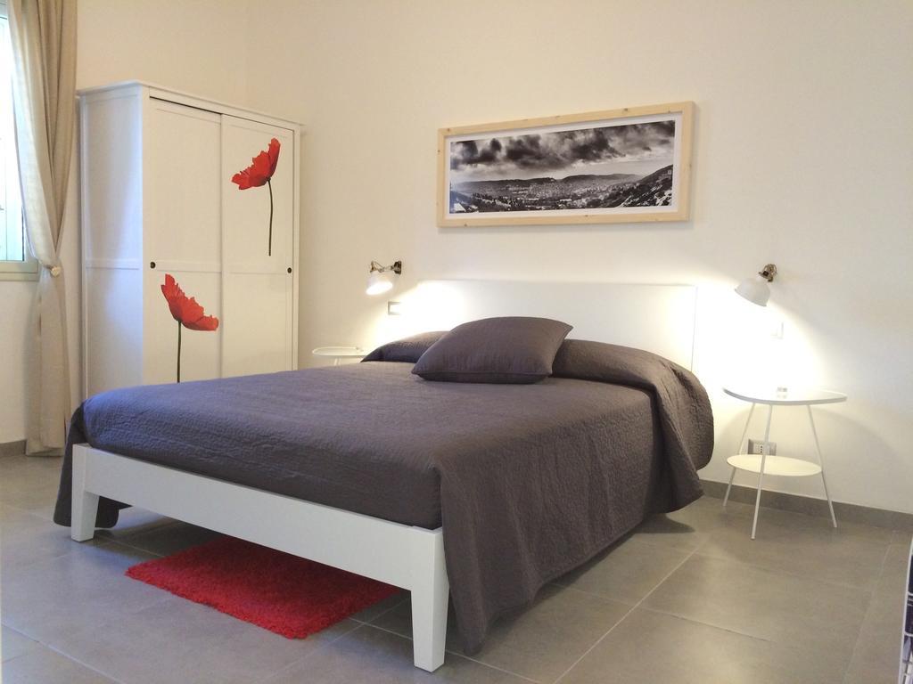 Bed and Breakfast Le Signorine Cava dʼAliga Habitación foto