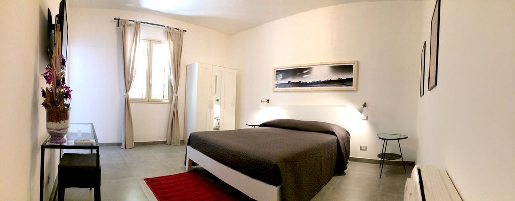 Bed and Breakfast Le Signorine Cava dʼAliga Habitación foto
